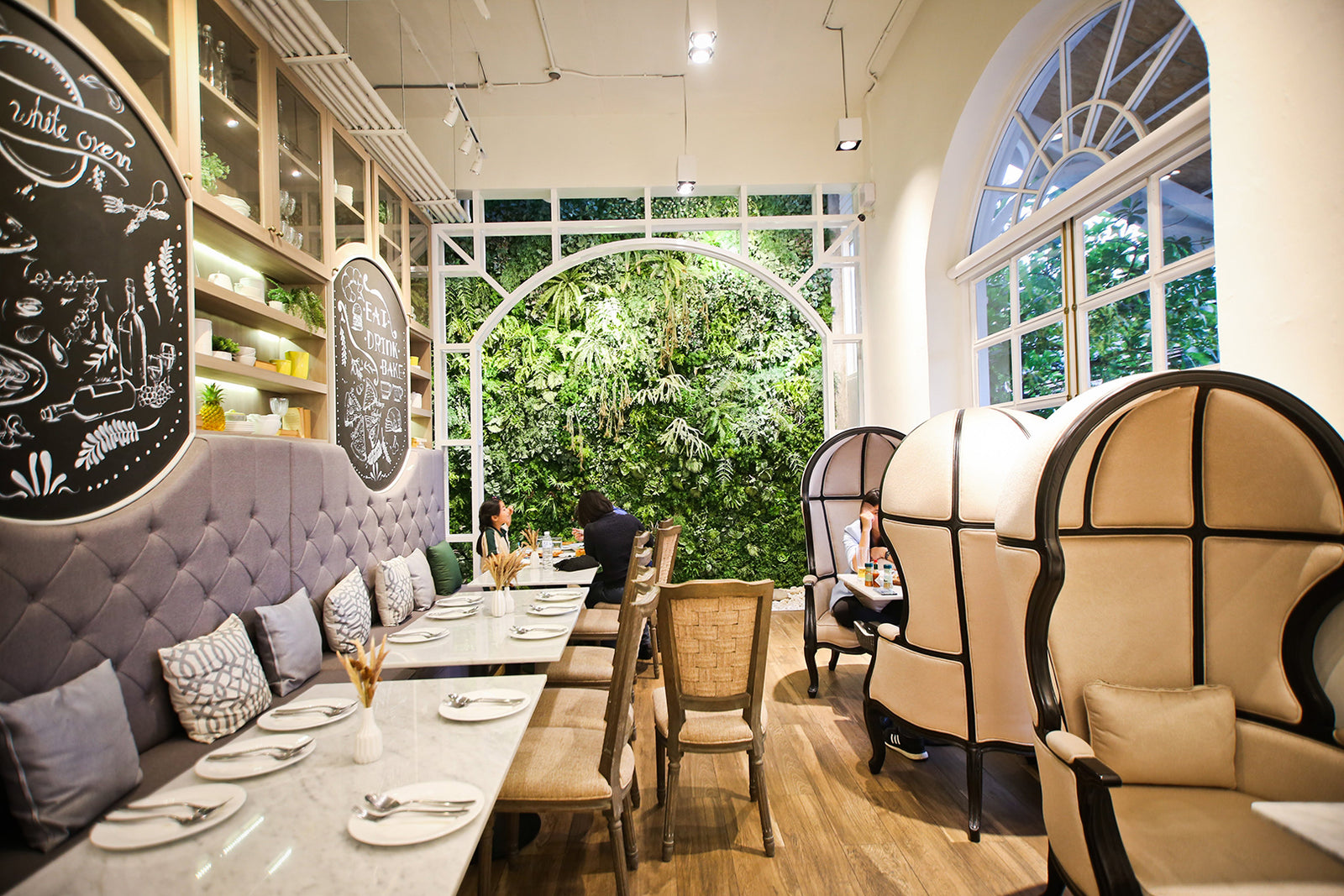 Lighting for Restaurant การจัดแสงสำหรับร้านอาหาร