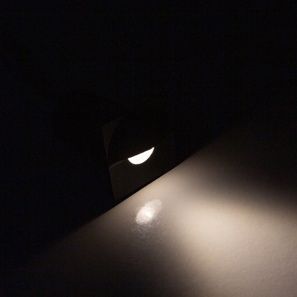 Tiny-Sq Step & Wall Recessed Lamp
