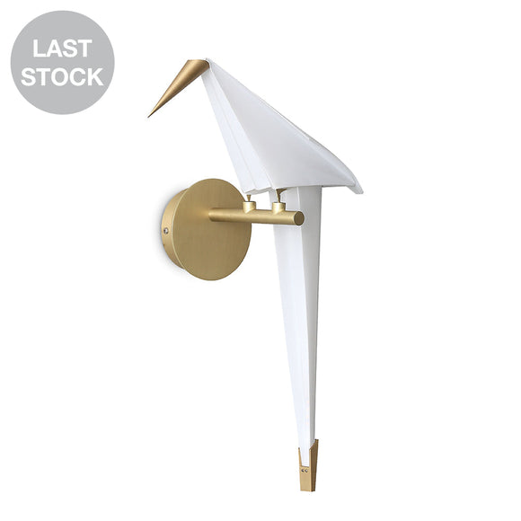 Vilo-Wa White / Gold Wall Lamp